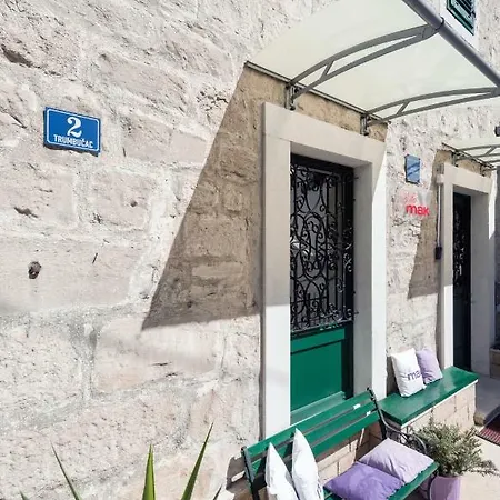 Apartament Mak *